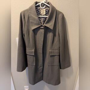 Anthropologie Brand Tulle Coat - Wool Viscose blend EUC